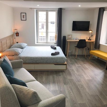 Jolis Appartements Au Coeur De Clermont Ferrand - Proche Jaude - Wifi Et Netflix エクステリア 写真